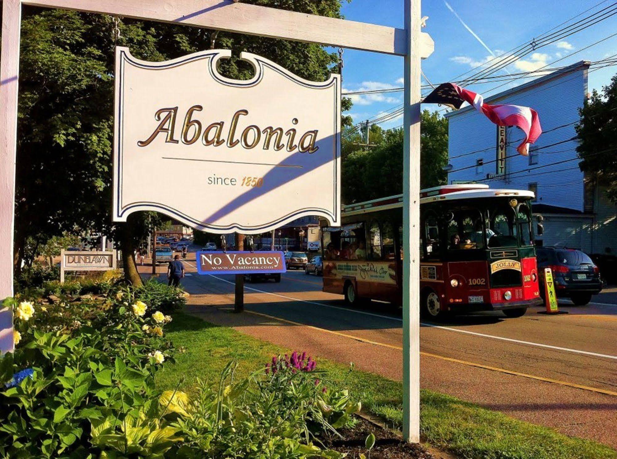 Abalonia Inn Ogunquit Bagian luar foto
